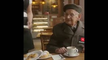 DZIADEK WACEK CAŁUJE RĄCZKI! #dlaciebie #zabawne #polska #śmieszne #wiral #dziadek