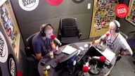 Koza wlazła do studia Pyty nie na Śniadanie i wszędzie brudzi! [Rock Radio]