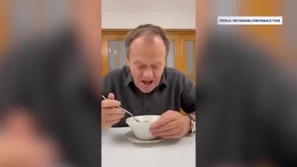 Tusk - żarłoczne zwierzę polityczne z Trójmiasta lubi jeść w stresie mp4 458x288
