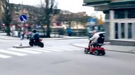 A po zakupy jeżdżę tak