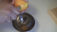 Sernik czekoladowy z malinami - Video-Kuchnia. pl