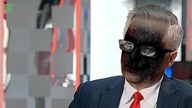 Szechter kichnął... 
