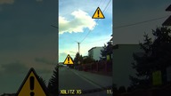 Niebezpieczna jazda rowerzysty na jednym kole #shorts #rikordwidjo
