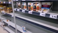 Panika ludzi w Polsce.  Puste półki w sklepach.  Kaufland
