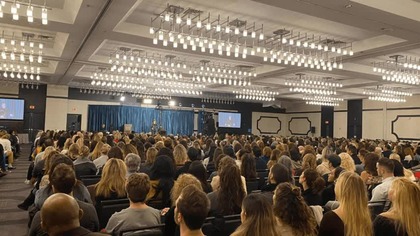 Abraham Hicks - Głos W Twojej Głowie (Lektor PL)