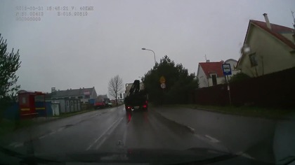 Kosiarz samochod&oacute;w