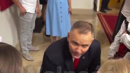 PREZYDENT NAWROCKI OBIECAŁ DZIECIOM, ŻE PRZYJDZIE NA ICH PRÓBĘ ZA 2 LAJKI!