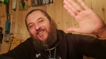 2343.  Uwaga Lepiej P&oacute;źno Niż Wcale...