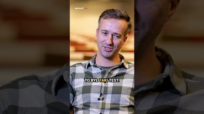 Trener Wieczystej dostał kartkę ze składem.  Trochę się zaczerwienił #shorts