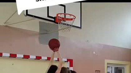 Czy pójdę za to siedzieć? #shorts #viral #verticaljump