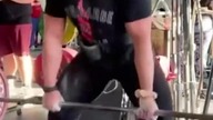 Pissing on the floor while lifting 500 lbs #shorts #gym