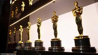 Will Smith policzkuje Chrisa Rocka na gali Oscarów, ale jest ambasadorem miłości!