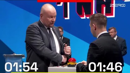 ZEMBACZYŃSKI Z PREZENTEM DLA PATRYKA JAKIEGO!