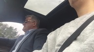 Trąbnij jeśli jesteś napalony! Syn przyczepil napis do samochodu ojca