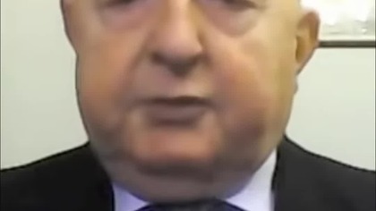Donald Tusk: Ulubieniec Merkel i Niemiecka Manipulacja #shorts