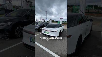 Kolejki do ładowarki w Chorwacji  8 ELEKTRYKÓW CZEKA NA ŁADOWANIE #danielgrzyb #elektromobilność