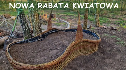  Transformacja ogrodu z Akademią Wikliny.  Jak powstaje nowa rabata kwiatowa.