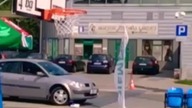 Kosz na wysokości 320cm a mnie prześladują bo mam 240cm wzrostu #shorts