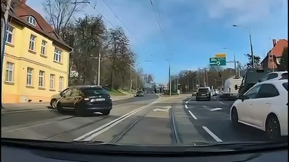 Tak wyglądało zderzenie Skody z Nissanem