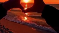trochęromantycznielub trochędramatycznie, trochęlirycznie, bez paniki ewentualnie psychicznekrzyki