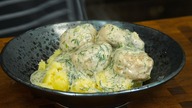 Delikatne niedzielne pulpeciki w sosie koperkowym / Oddaszfartucha