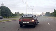 Idioci za kierownicą. Niebezpieczni kierowcy - Kompilacja #1