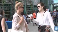 Street Fashion: Letni szyk, czyli płócienna torba i supermodne espadryle