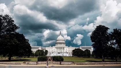 USA 2024 Wojna plemion.  Schyłek lata