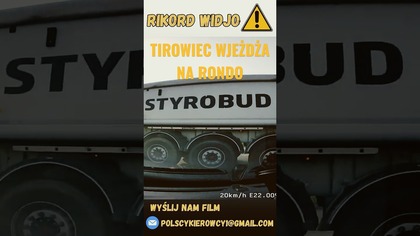 Kierowca wymusza, wjeżdża na lewy pas i odbija odrazu w prawo #viral #polscykierowcy #shorts #long