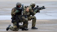 Skandal W Niemieckiej Armii. Żołnierze Skazywani Za Hailowanie i Wykorzystywanie Dzieci