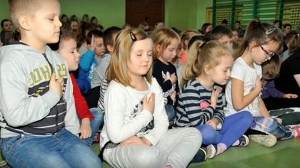 Objazdowa Szkoła   Ja kocham Zwierzęta!!! Tom Justyniarski
