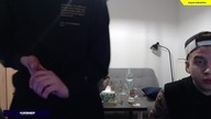 LukiSteve robi pierwszego IRL Walenia