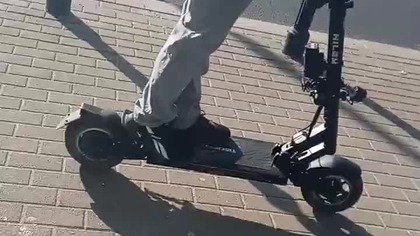 Protest antypsychiatryczny w trakcie uroczystości smoleńskich.