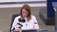BURZA W UE WS.  WOTUM NIEUFNOŚCI DLA VON DER LEYEN I KOMISJI EUROPEJSKIEJ!