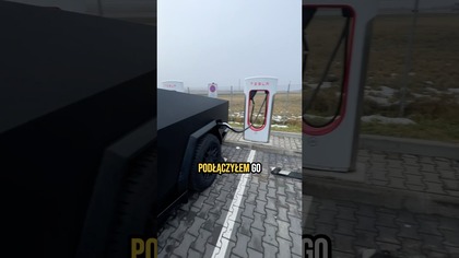 Ładuje Tesle Cybertruck na Superchargerze w Lućmierzu#tesla #cybertruck #danielgrzyb #motoryzacja