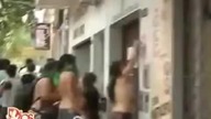 Atak na katolików broniących katedry przed profanacją.  Uwaga ostre.