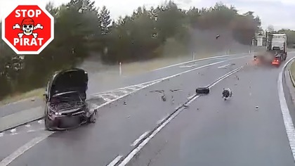 41- latek kierujący ciężarowym volvo nie dostosował prędkości do warunków drogowych i doprowadził do kolizji z nadjeżdżającą z przeciwnego kierunku osobową toyotą. Odłamki obu pojazdów uszkodziły jadące za sprawcą kolejne ciężarowe renault. Za nim jechała scania i jej kierujący, widząc co się dzieje odbił na pobocze chcąc uniknąć zderzenia i tam uderzył w znak drogowy. 

Duże szczęście miał kierujący autem osobowym, który nie doznał obrażeń. 

Sprawca został ukarany mandatem w wysokości 5 tysięcy złotych i 10 punktami karnymi.

Policja apeluje o rozważną, bezpieczną i zgodną z przepisami jazdę.

Źródło: KWP Bydgoszcz


POLICJA W AKCJI STOP PIRAT TV  
https://www.youtube.com/watch?v7-tzVa8X--4&t3s
Zapraszamy!

Zapraszam Cię do zasubskrybowania kanału, ocenienia i skomentowania filmu oraz dalszego udostępniania.
Jeśli masz ciekawy film, wyślij go na adres e-mail: stoppirat2020@gmail.com
Większe filmy możecie wysyłać przez Dysk Google lub bez zakładania konta przez https://wetransfer.com
instagram: stop_pirat
facebook: https://www.facebook.com/STOPPIRAT

Kamera samochodowa to nasza druga para oczu, która widzi więcej i przez cały czas. Zdecydowanie poprawia nasze bezpieczeństwo, a także jest najlepszym pełnomocnikiem w sytuacji wątpliwej, której gdyby nikt nie nagrał, nikt by w jej przebieg nie uwierzył.