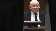 Kaczyński wtargnął na mównicę