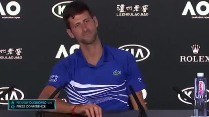 Novak Djokovic żartuje z włoskiego dziennikarza