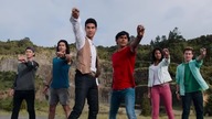 Power Rangers Dino Charge odcinek 13 - Wsp&oacute;łpracuj albo spływaj