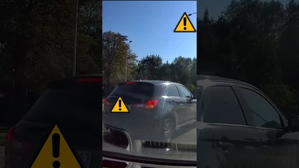 Zjazd z ronda wewnętrznym pasem, kto ma pierwszeństwo ? #rikordwidjo #shorts