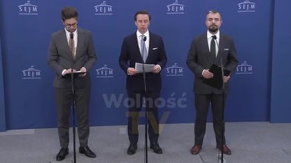 BOSAK ŻĄDA WYRZUCENIA TEGO ZDRADZlECKIEGO SPRZEDAWCZYKA NA ZBITY PYSK!