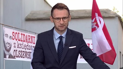 Szafraniec; W środku sklepu, ksiądz stał w kajdankach a funkcjonariusze kupowali hot dogi