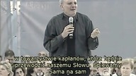Prezbiterzy neokatechumenatu ślepo posłuszni sugestiom guru Kiko, kołyszą się do pieśni Sola a solo