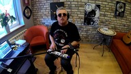 Big Cyc, DŻEJ DŻEJ SAM W DOMU, Pieśń o nieustannej potrzebie orgazmu , sezon 1, odc.  4