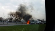 Fiat w ogniu w Warszawie.  Spłonął doszczętnie