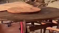 Typowa bójka w Australijskim barze