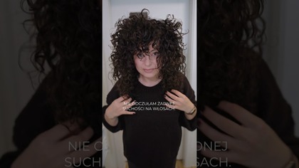 Milion drobinek na włosach!  Bielenda Glow Show Spray do włosów