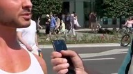 O co walczycie na paradzie?