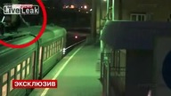 15-latek przeżywa silny wstrząs po jaździe na dachu pociągu
